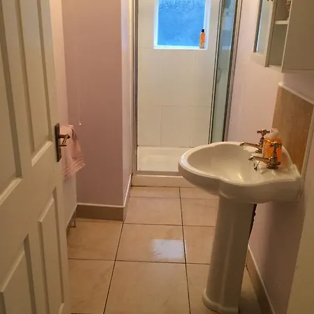 Mcbrides Terrace Town House Сasa de vacaciones Westport